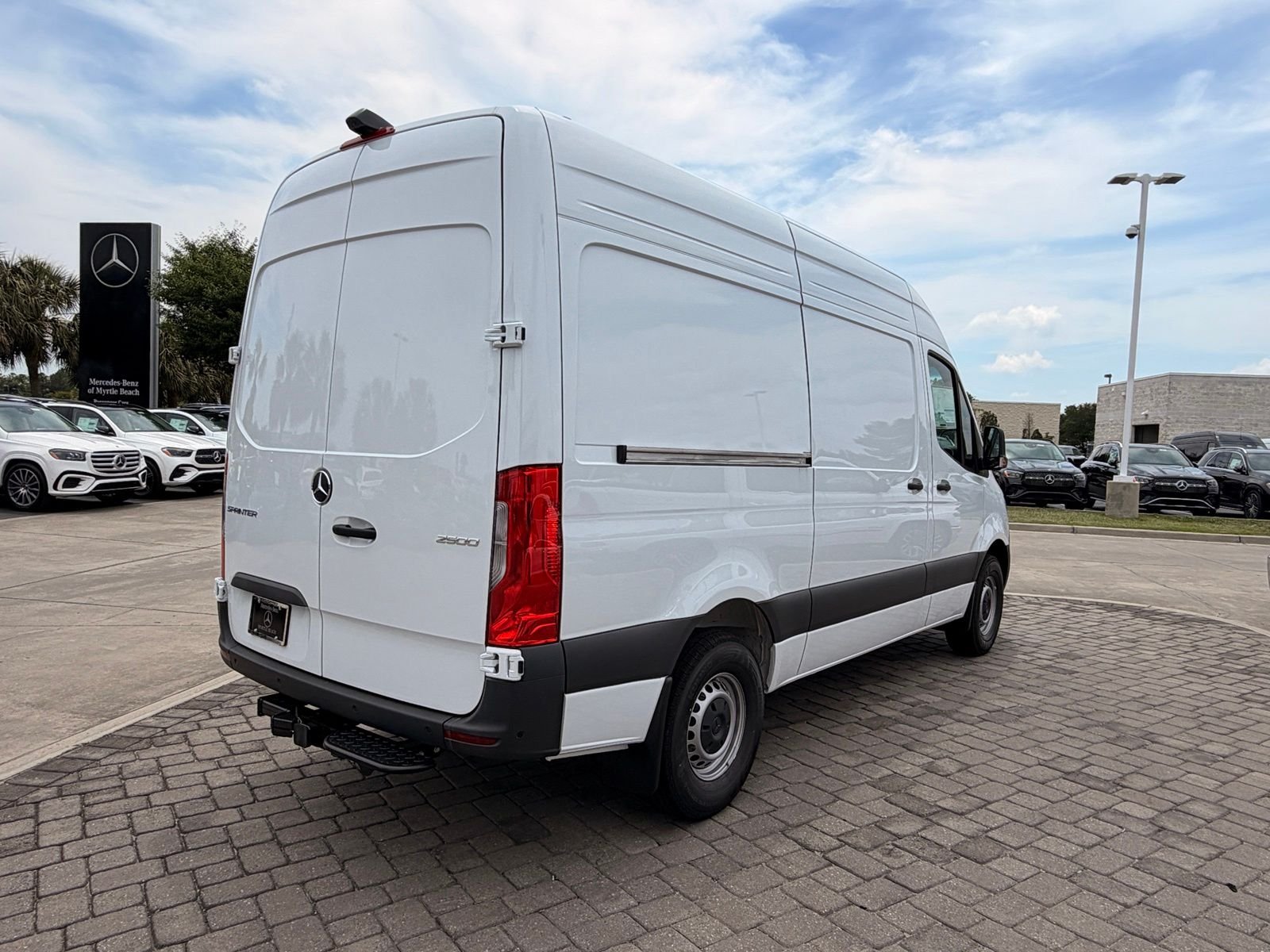 New 2026 Arctic White Mercedes-Benz Cargo 144 WB image 8