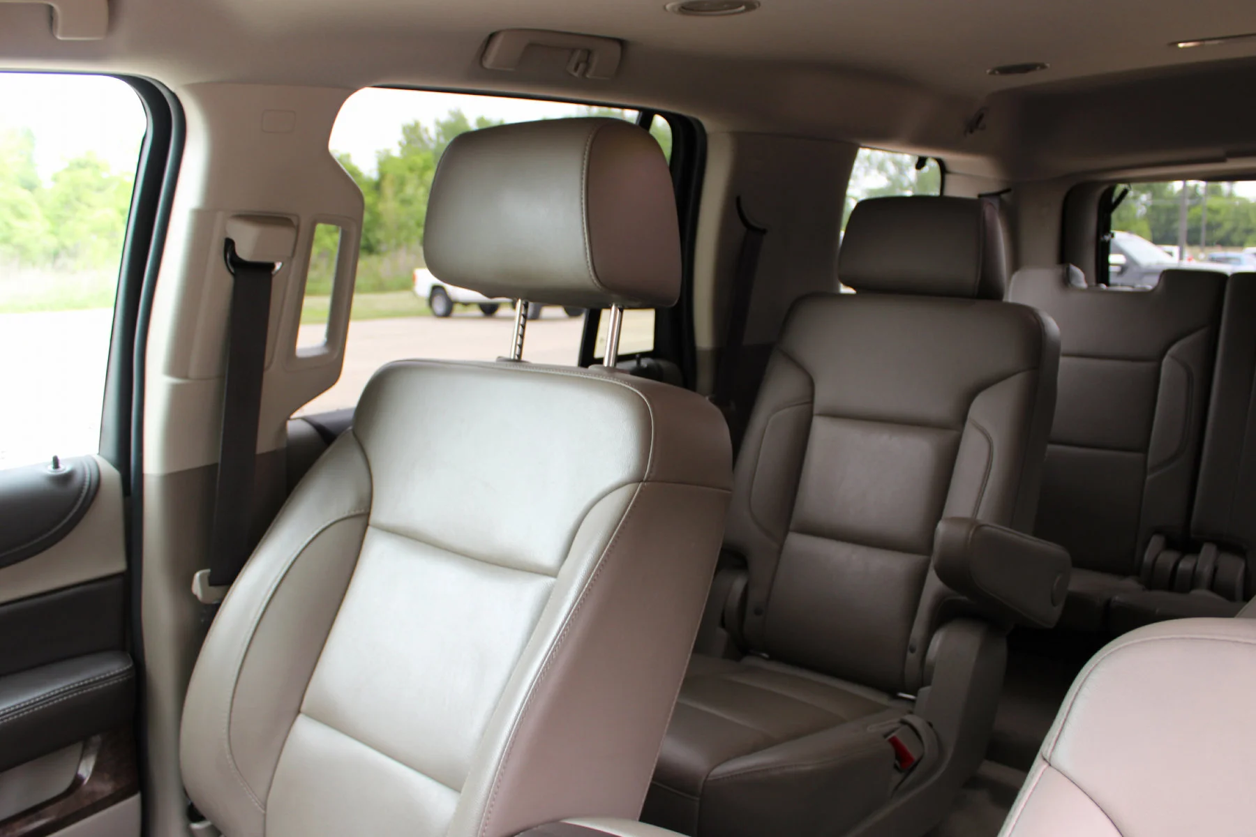 Used 2020 Satin Steel Metallic Chevrolet 2WD 4dr LT image 18