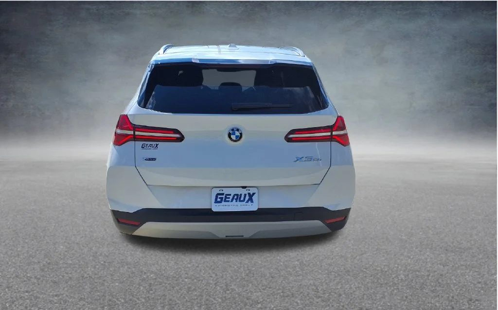 Used 2026 White BMW 30 xDrive image 13