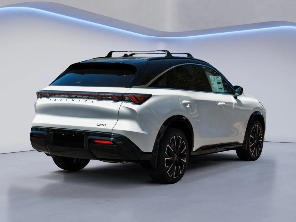 New 2027 2T RAD WHT INFINITI Autograph AWD image 5