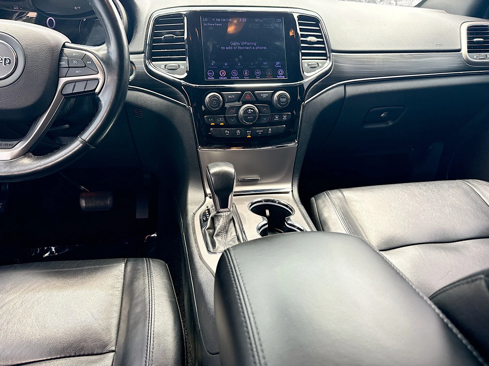 Used 2020 Sangria Metallic Clearcoat Jeep Limited image 19
