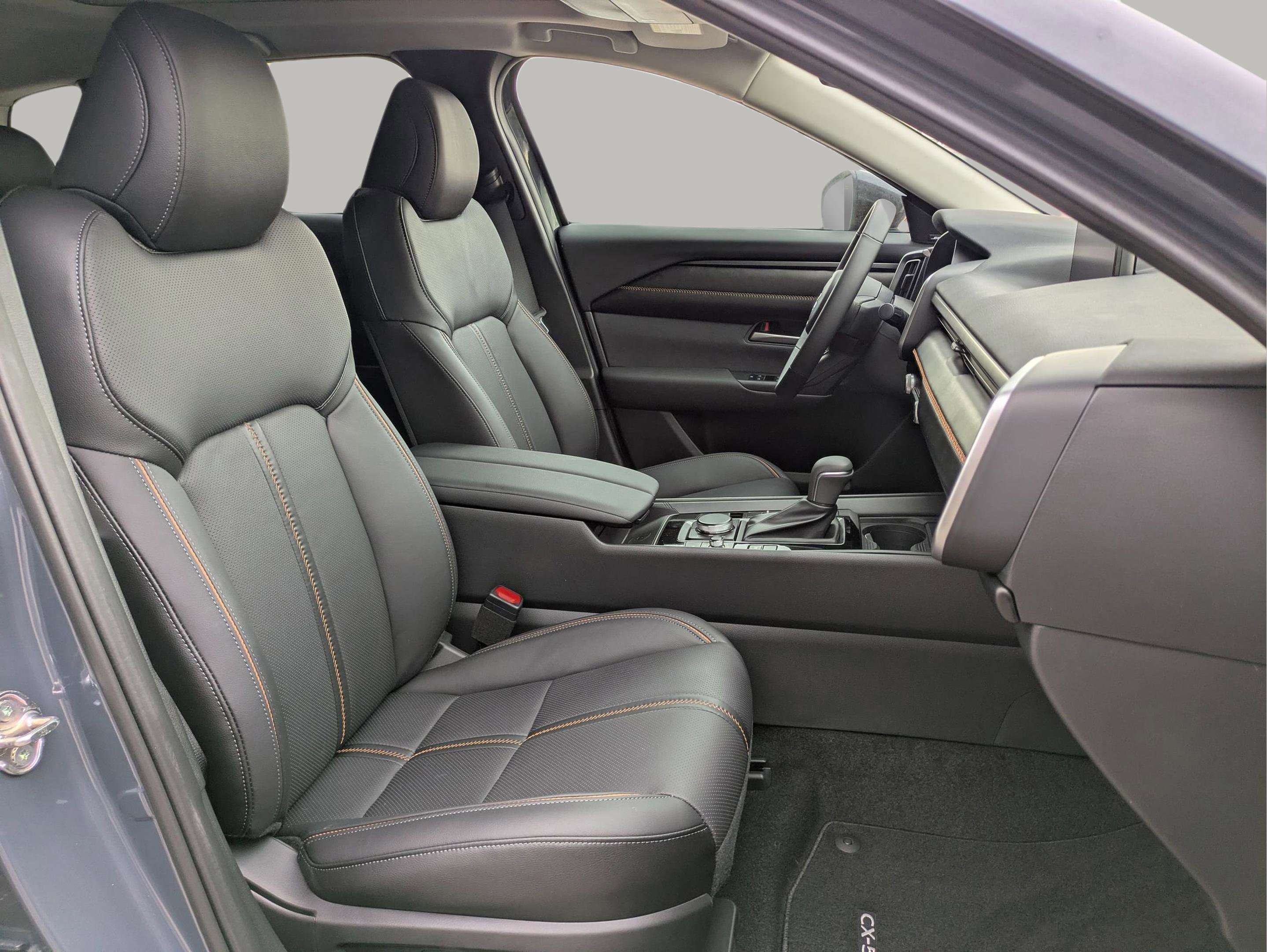 2025 Mazda CX-50 Premium - Photo 12