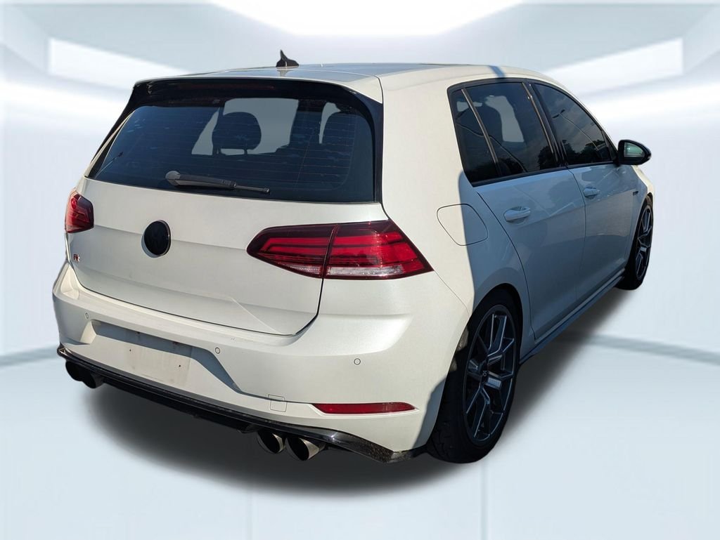 Used 2019 White Volkswagen DCC & Navigation 4Motion image 4