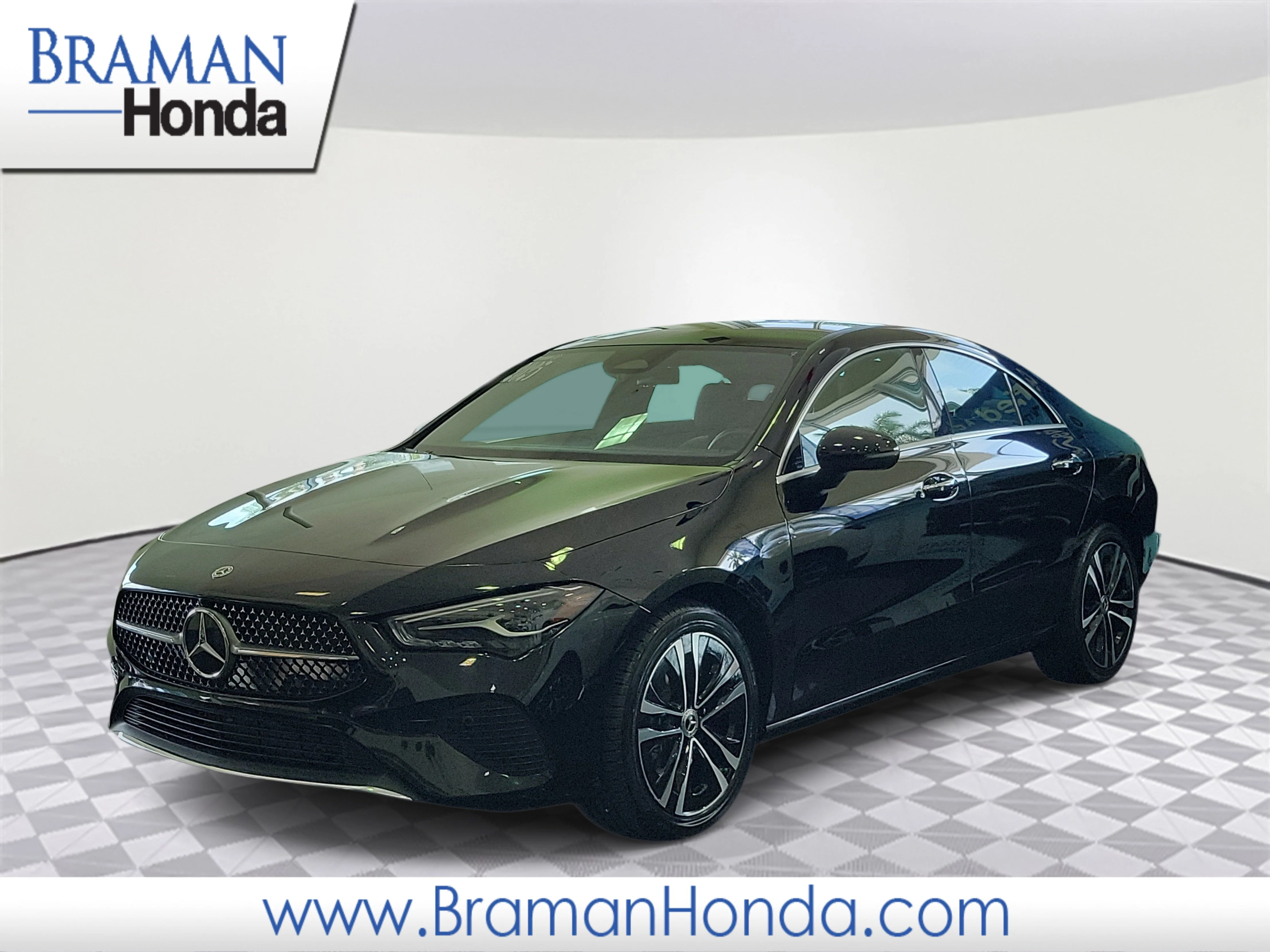 Used 2025 Night Black Mercedes-Benz CLA 250 image 1