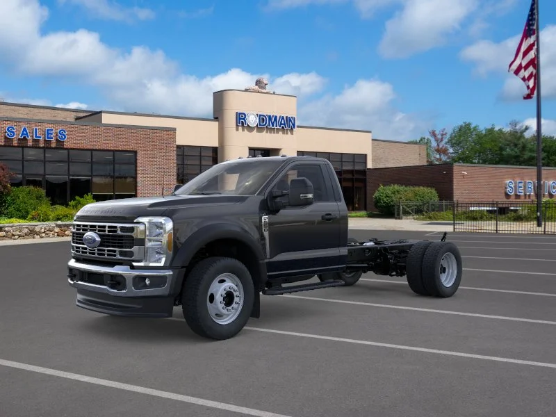 New 2026 Agate Black Metallic Ford F-550® XL image 23