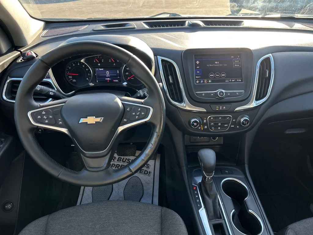 Used 2023 STERLING GRAY METALLIC Chevrolet LT image 16