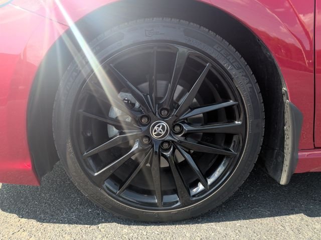 Used 2020 Red Toyota SE image 9