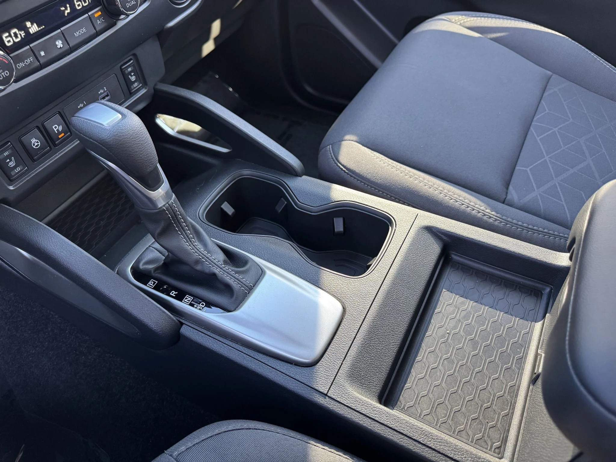 Used 2026 SUPER BLACK Nissan SV image 25