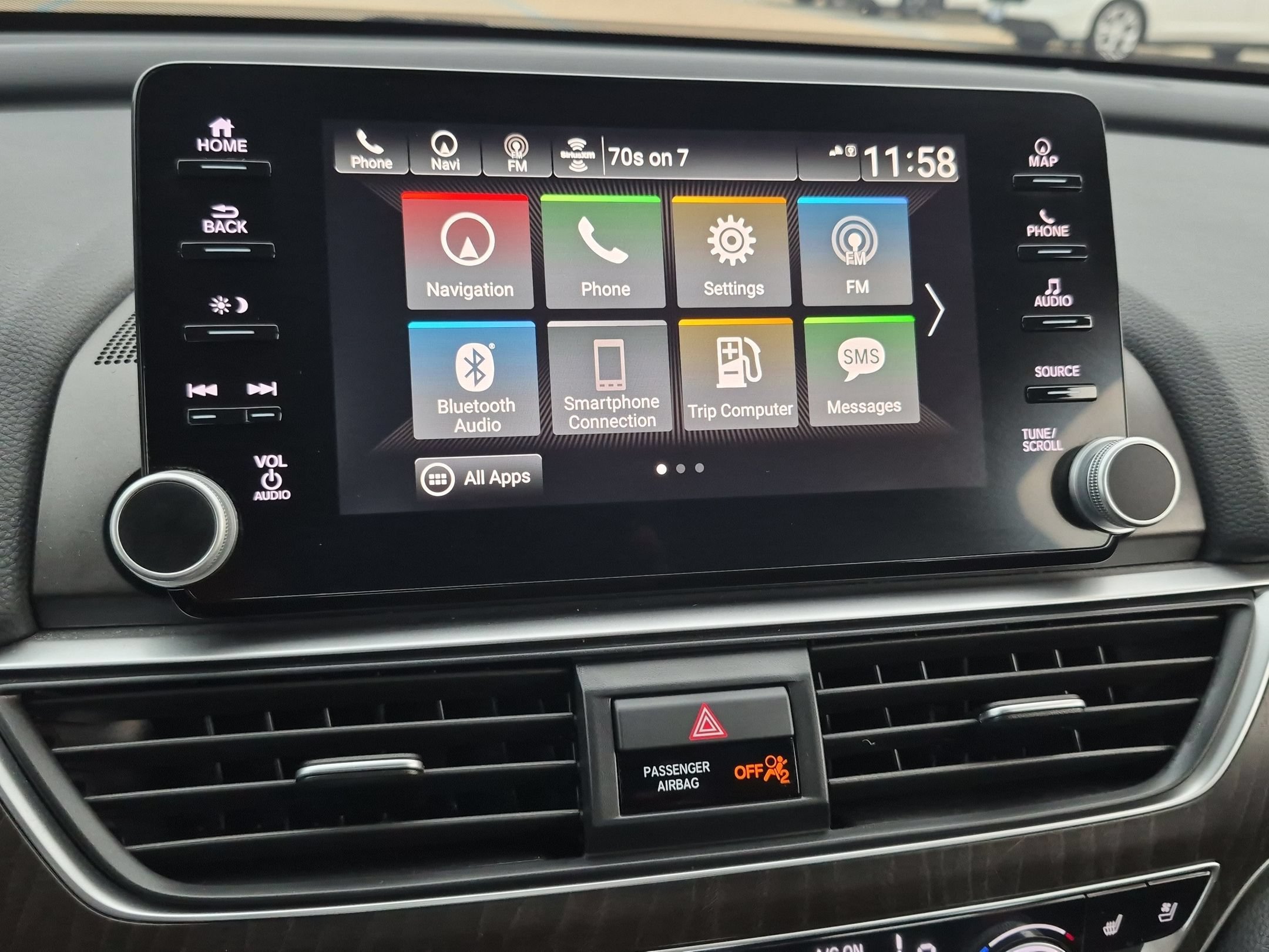 2018 Honda Accord Touring - Photo 17