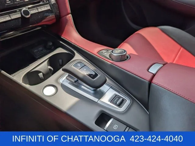 Certified Used 2023 White INFINITI SPORT image 19