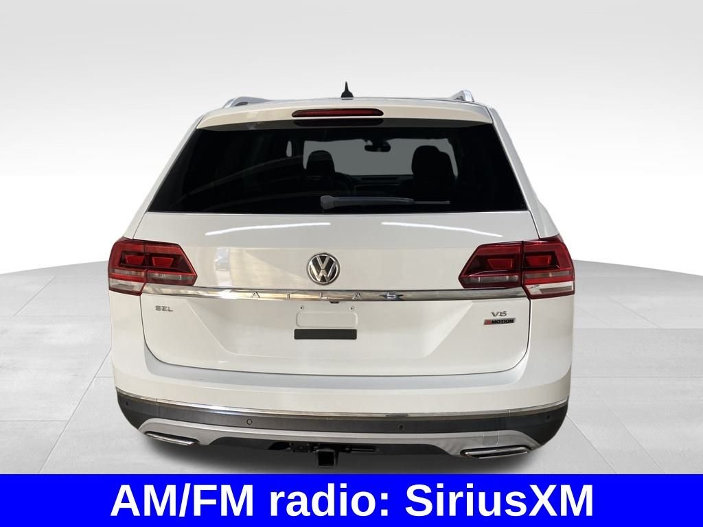 2018 Volkswagen Atlas SEL photo 3