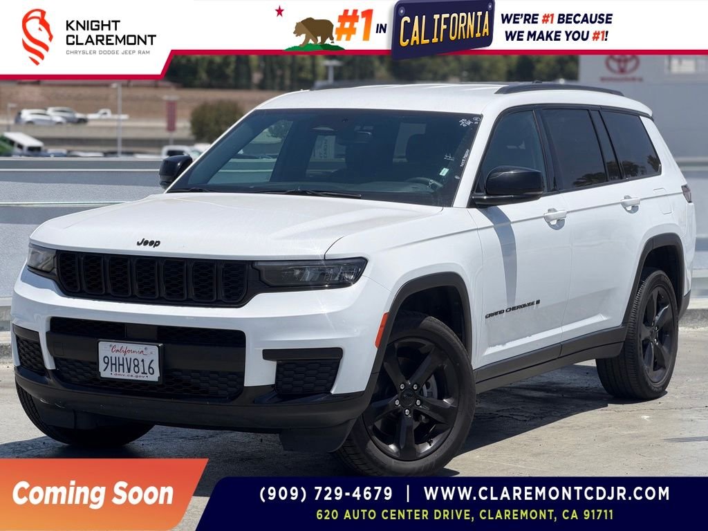 Used 2023 Bright White Clearcoat Jeep Altitude image 1