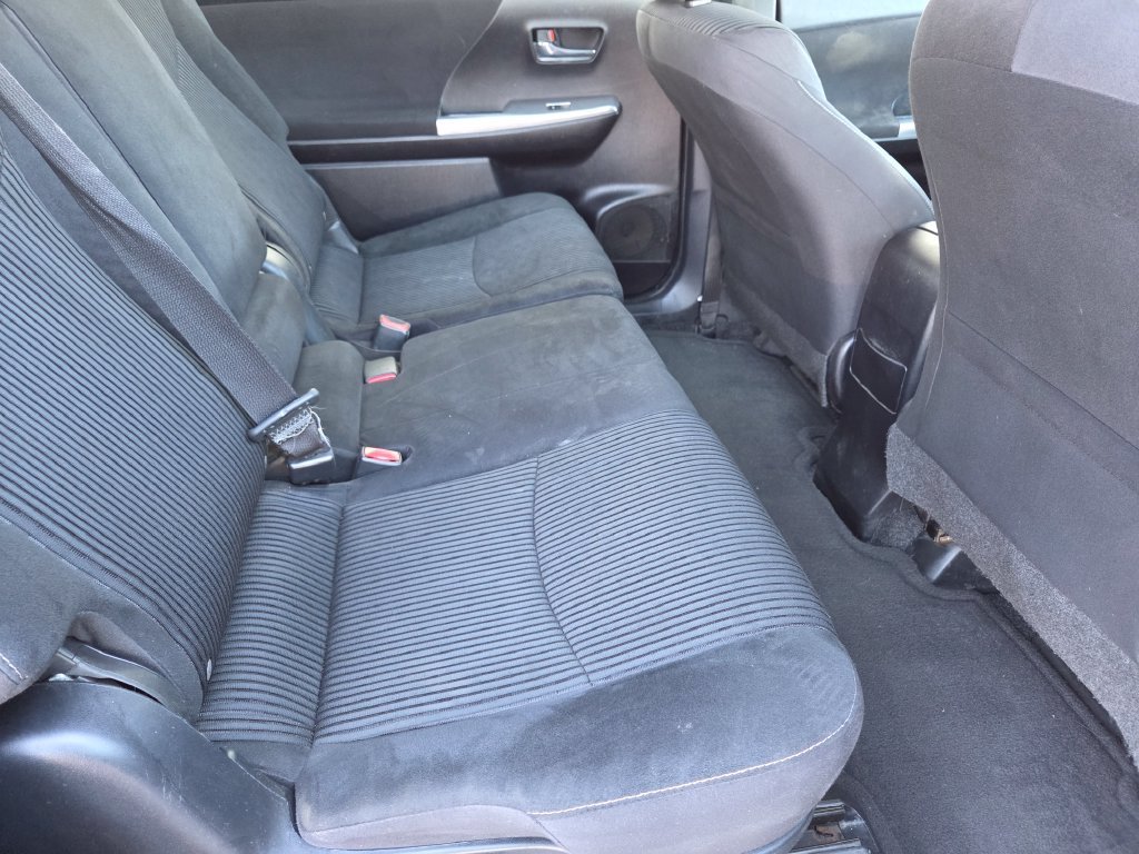 Used 2015 Brown Toyota Three image 20