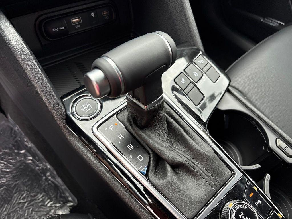 2025 Kia Sportage X-Pro - Photo 24