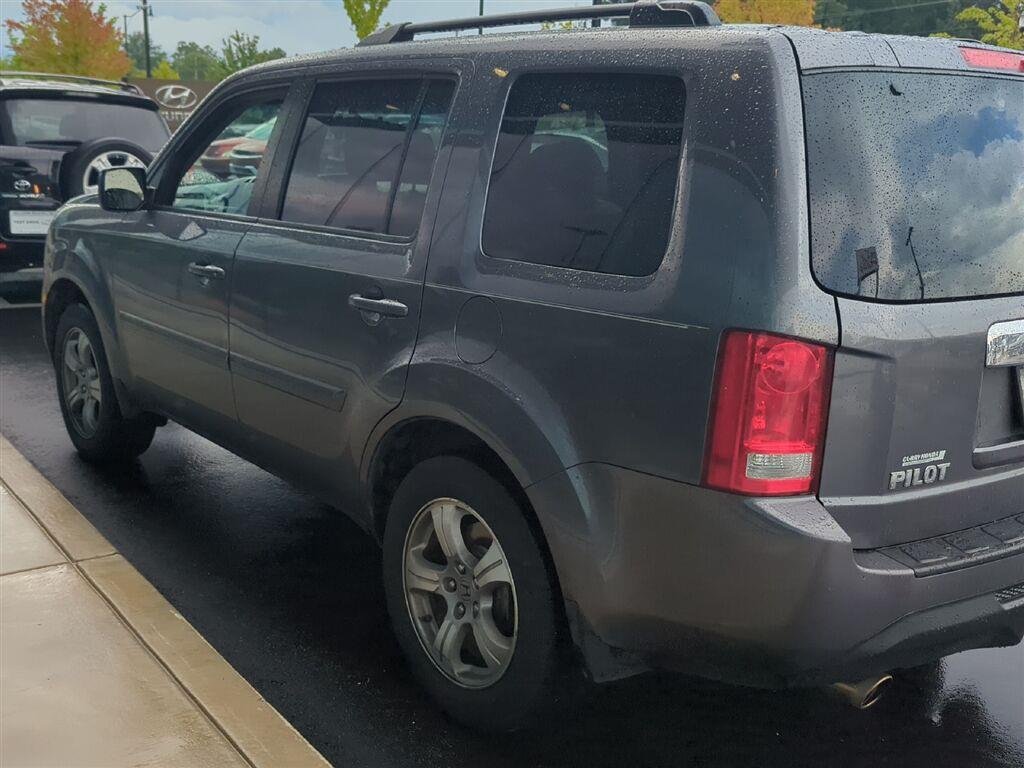 Used 2014 Honda Pilot EX-L with VIN 5FNYF3H51EB023704 for sale in Chamblee, GA