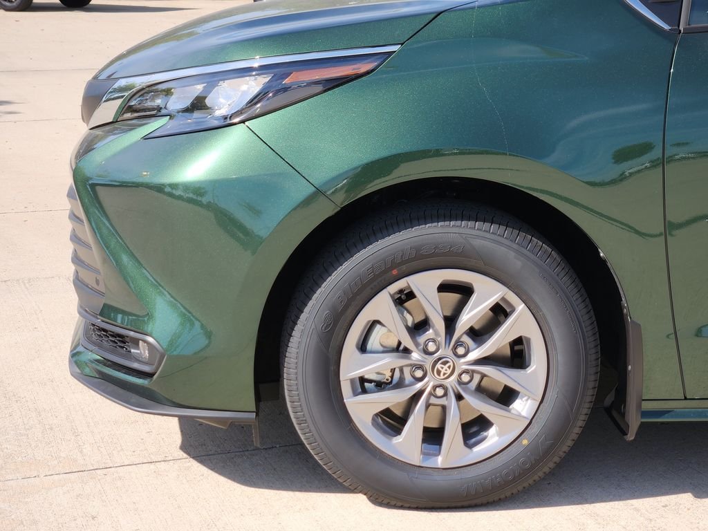 New 2026 Cypress Toyota  XLE image 5