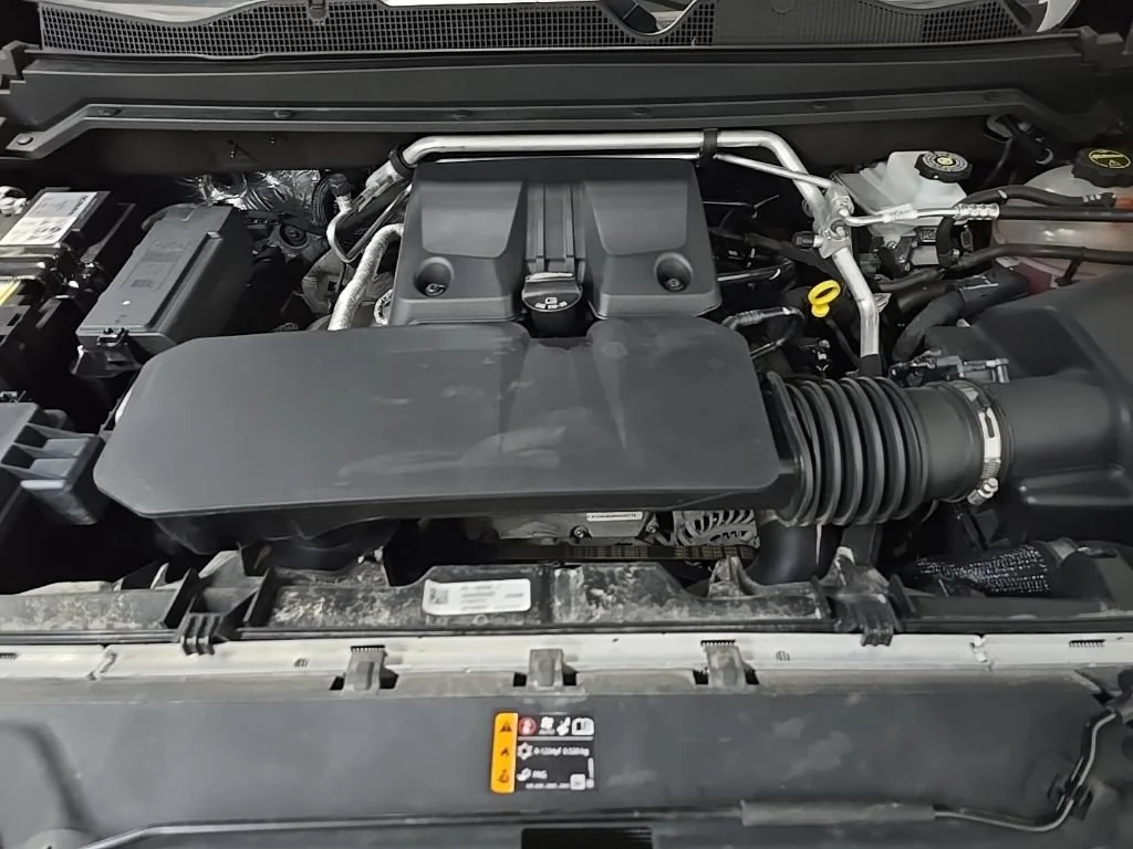 Used 2024 Black Chevrolet ZR2 image 14