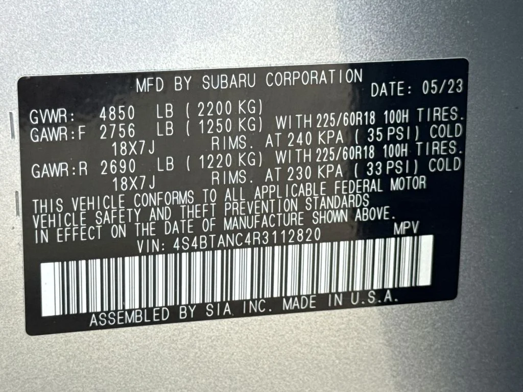 Certified Used 2024 Silver Subaru Limited image 37