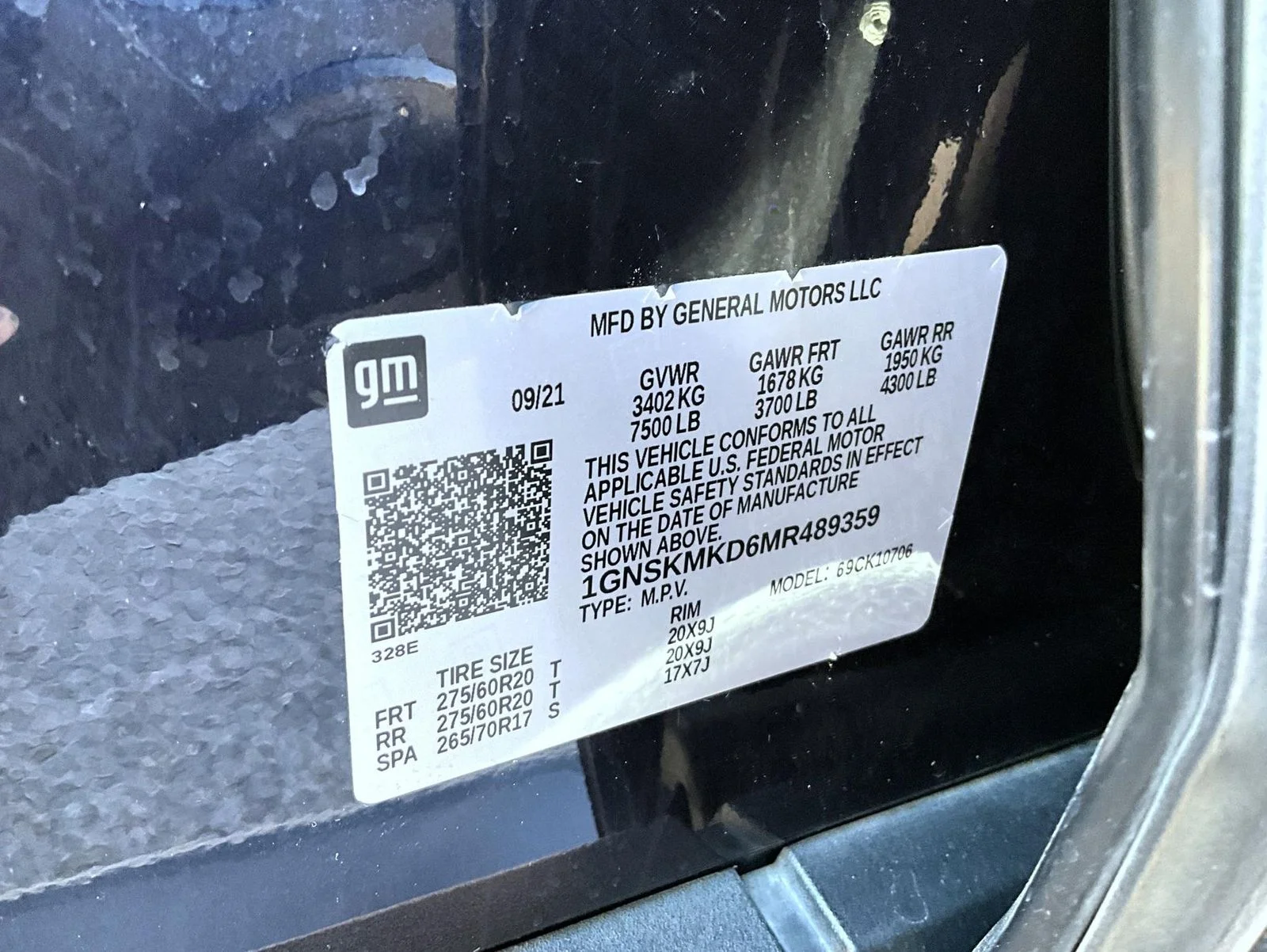 Used 2021 Blue Chevrolet LS image 27