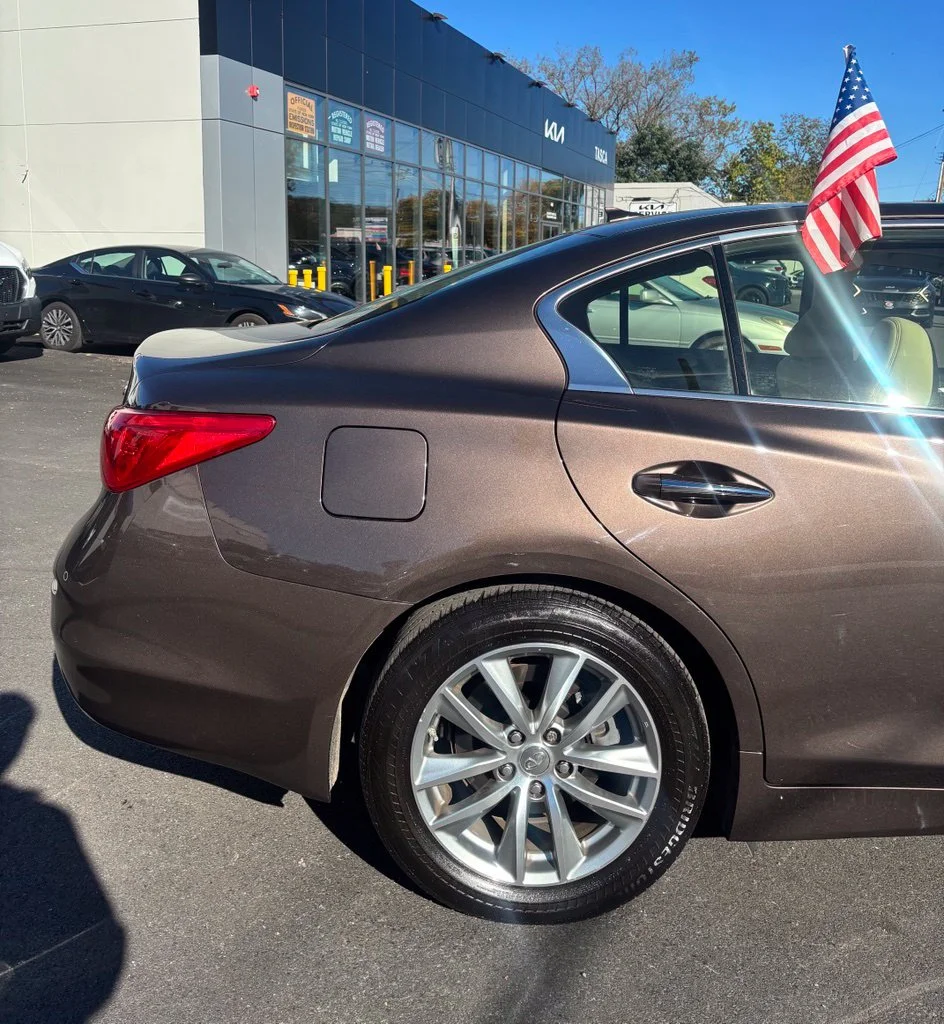 Used 2014 Brown INFINITI Premium image 11