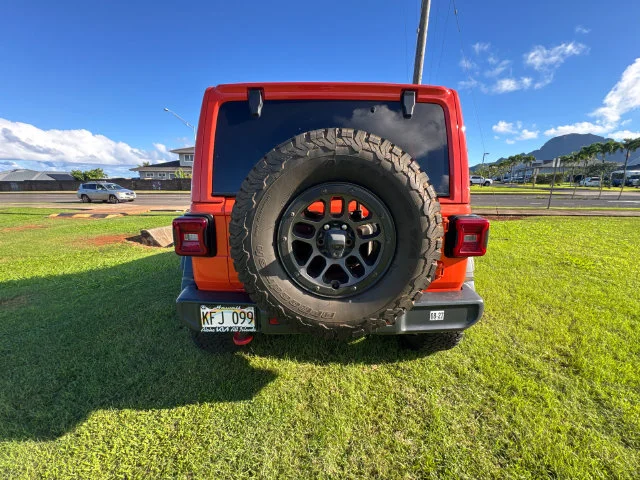 Used 2023 Orange Jeep Rubicon image 23