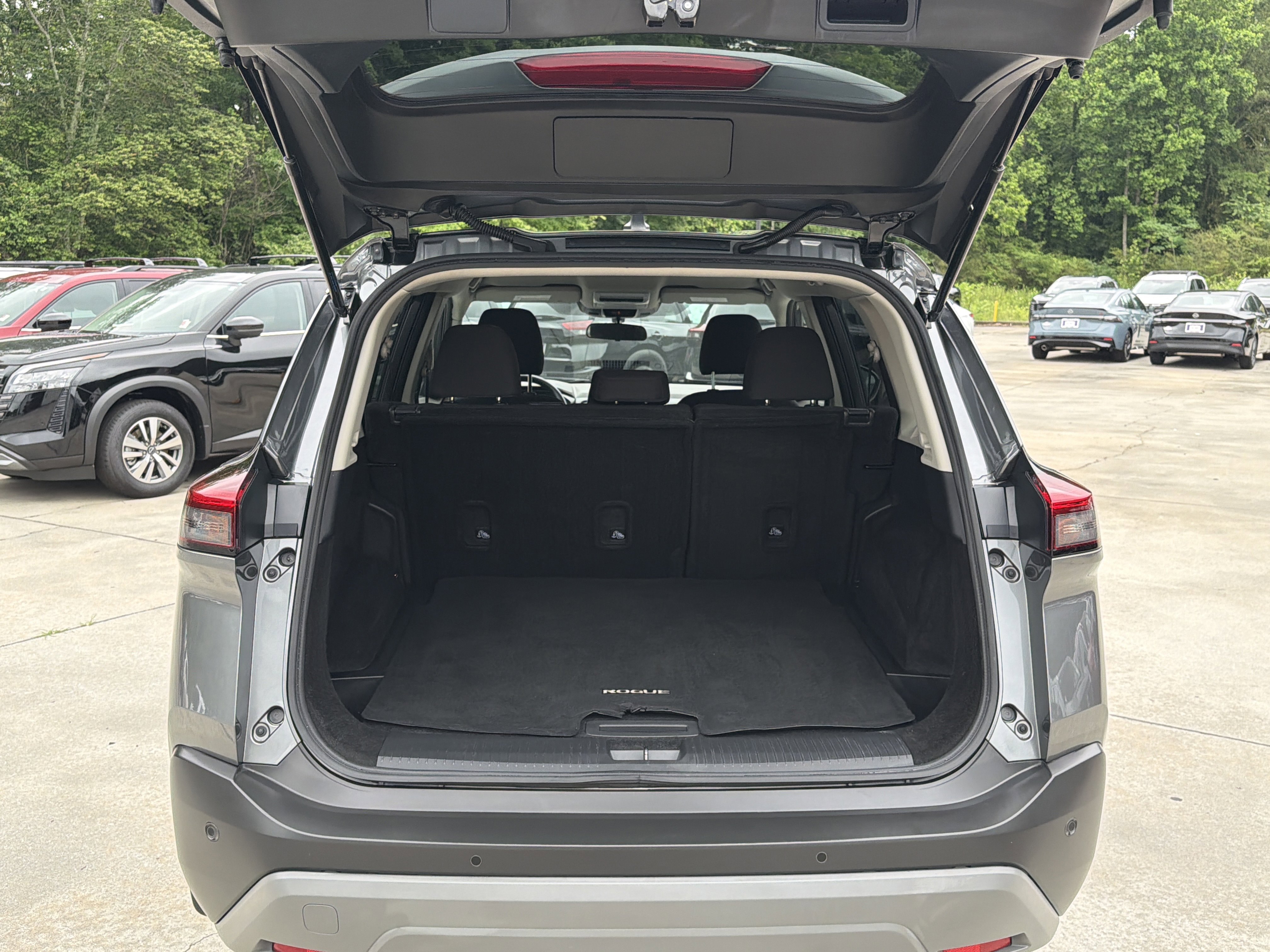 Used 2023 Gun Metallic Nissan S image 19