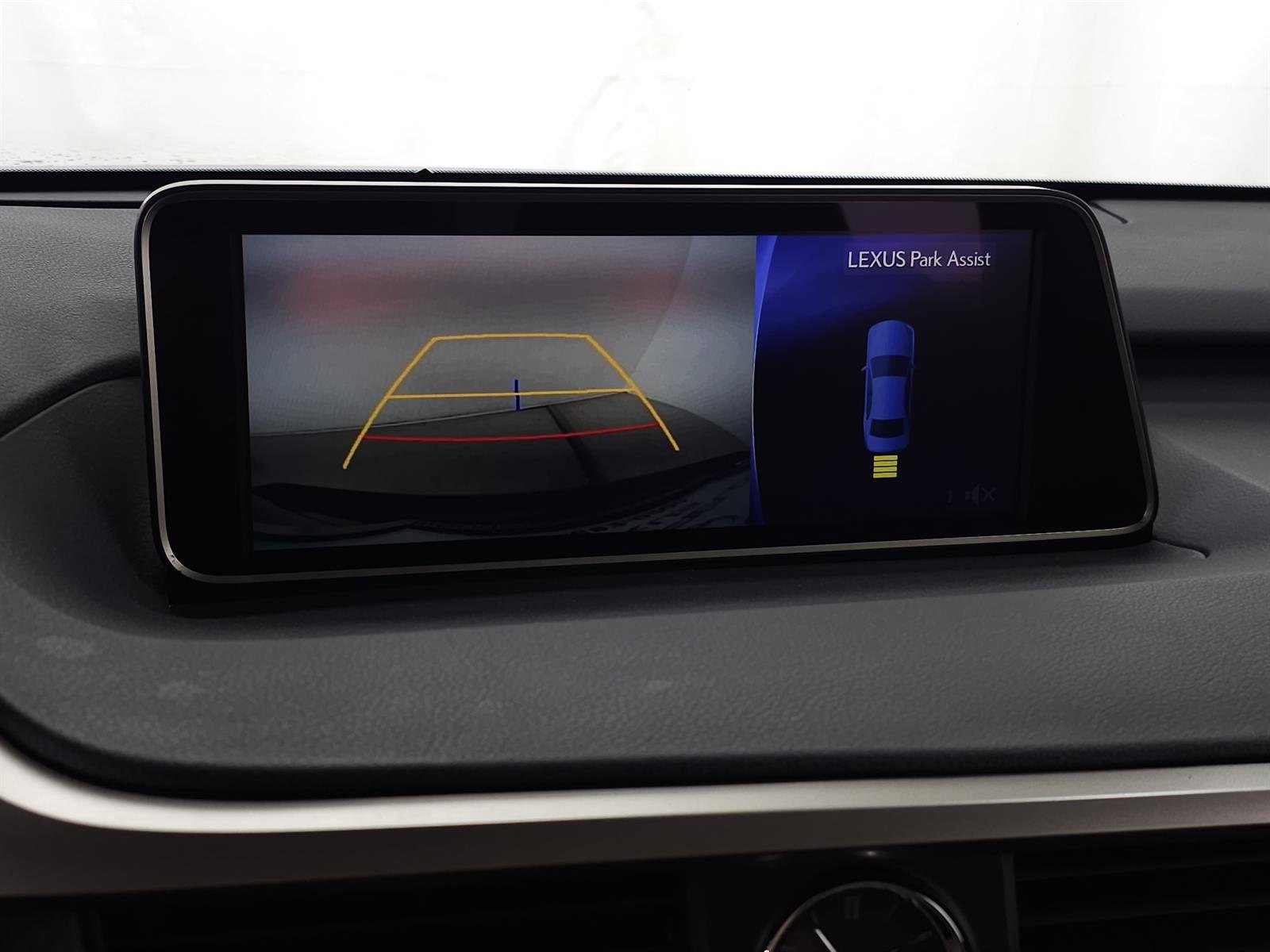 Used 2018 Gray Lexus PREMIUM image 26