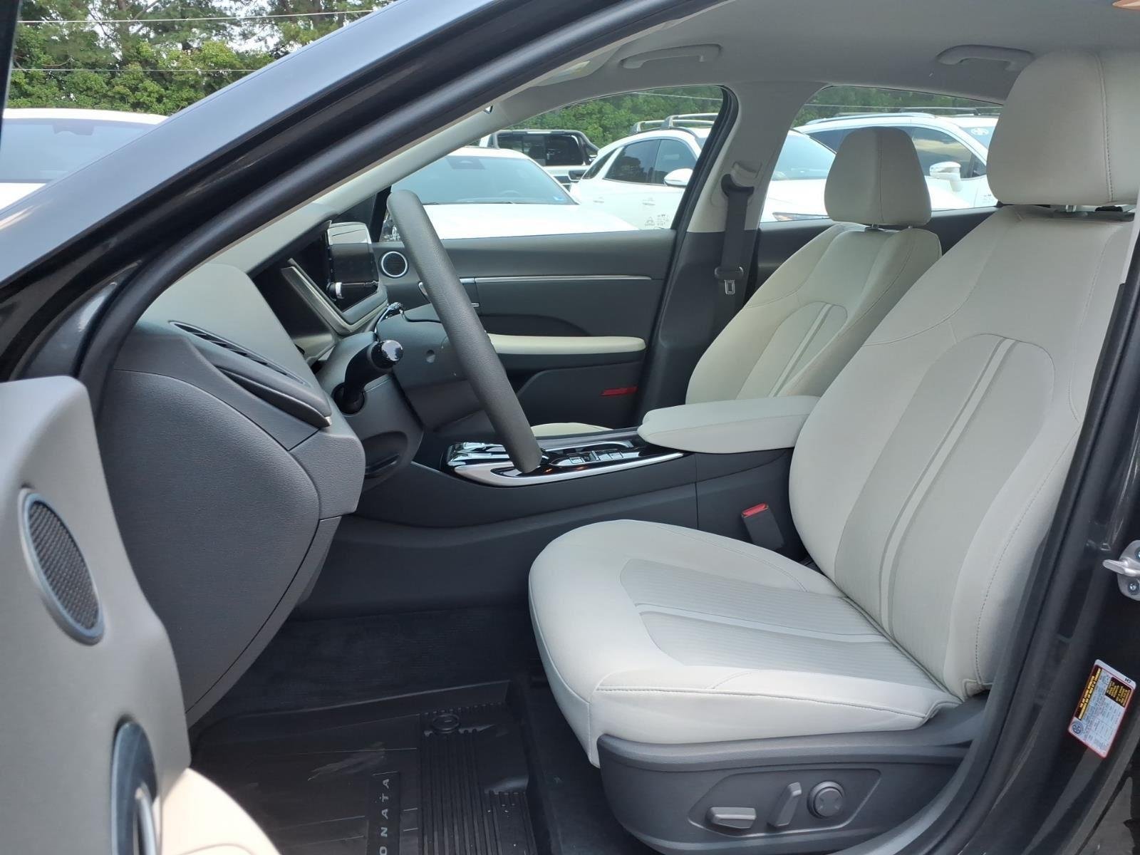 Used 2023 Portofino Gray Hyundai SEL image 20