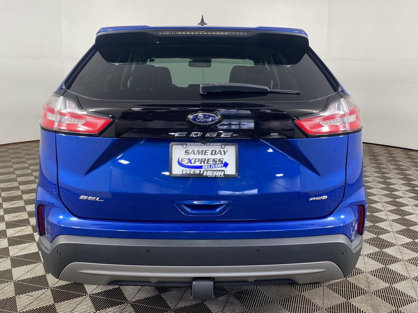 Used 2021 Blue Metallic Ford SEL image 19
