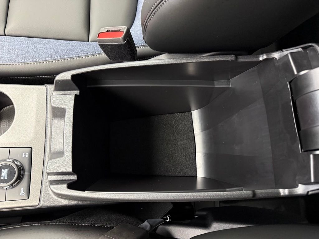 New 2026 Space White Metallic Ford Outer Banks® image 56