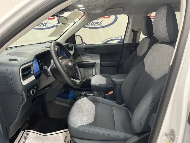 New 2026 Oxford White Ford XLT image 14