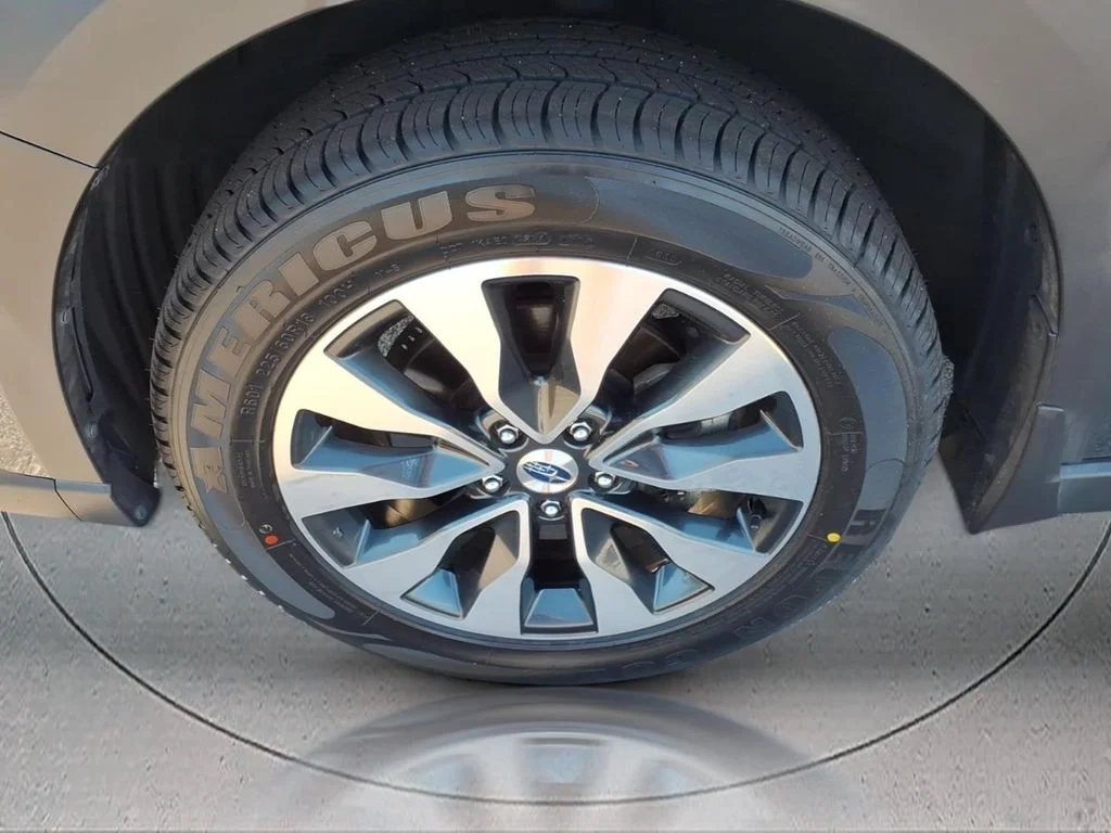 Used 2024 Gray Subaru Limited image 6