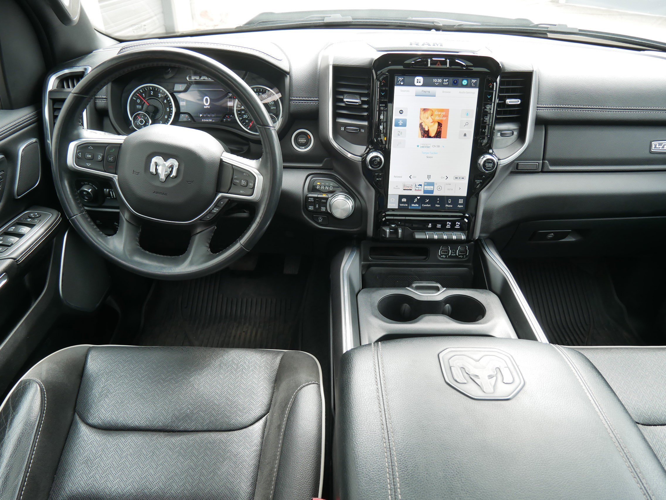 Used 2023 Diamond Black Crystal Pearlcoat Ram Laramie image 15