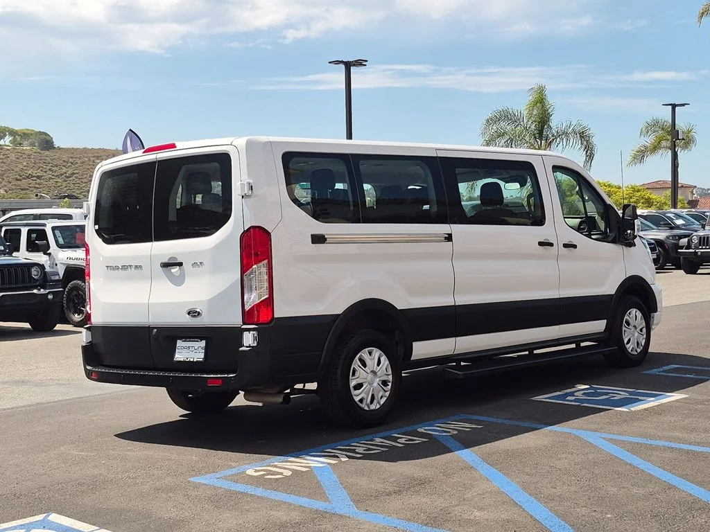 Used 2023 White Ford XLT image 5