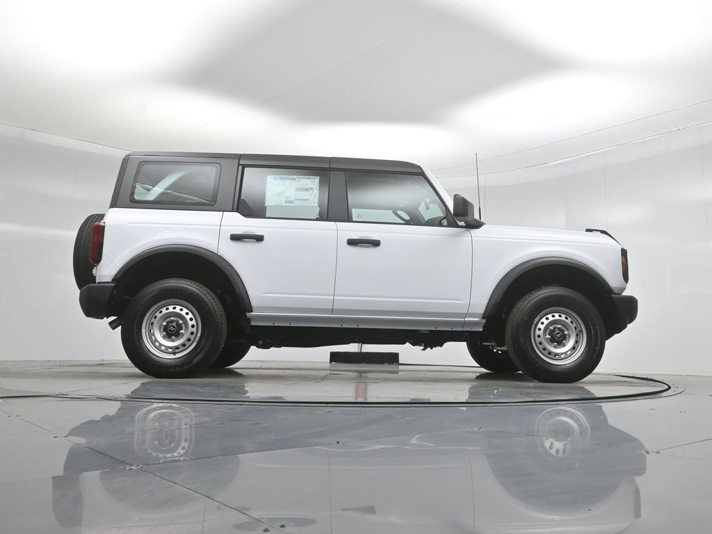 New 2026 Oxford White Ford Base image 45