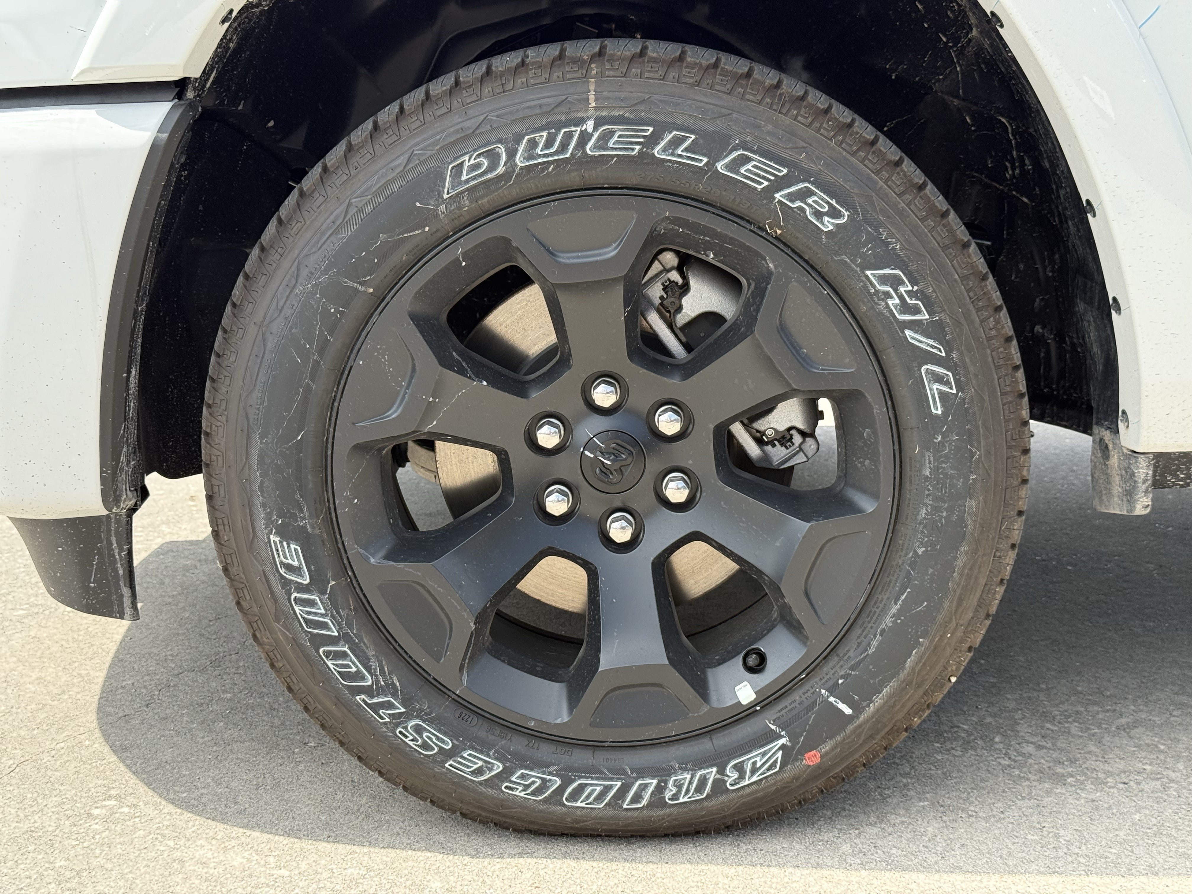 New 2026 Bright White Clear-Coat Exterior Paint RAM Lone Star image 8