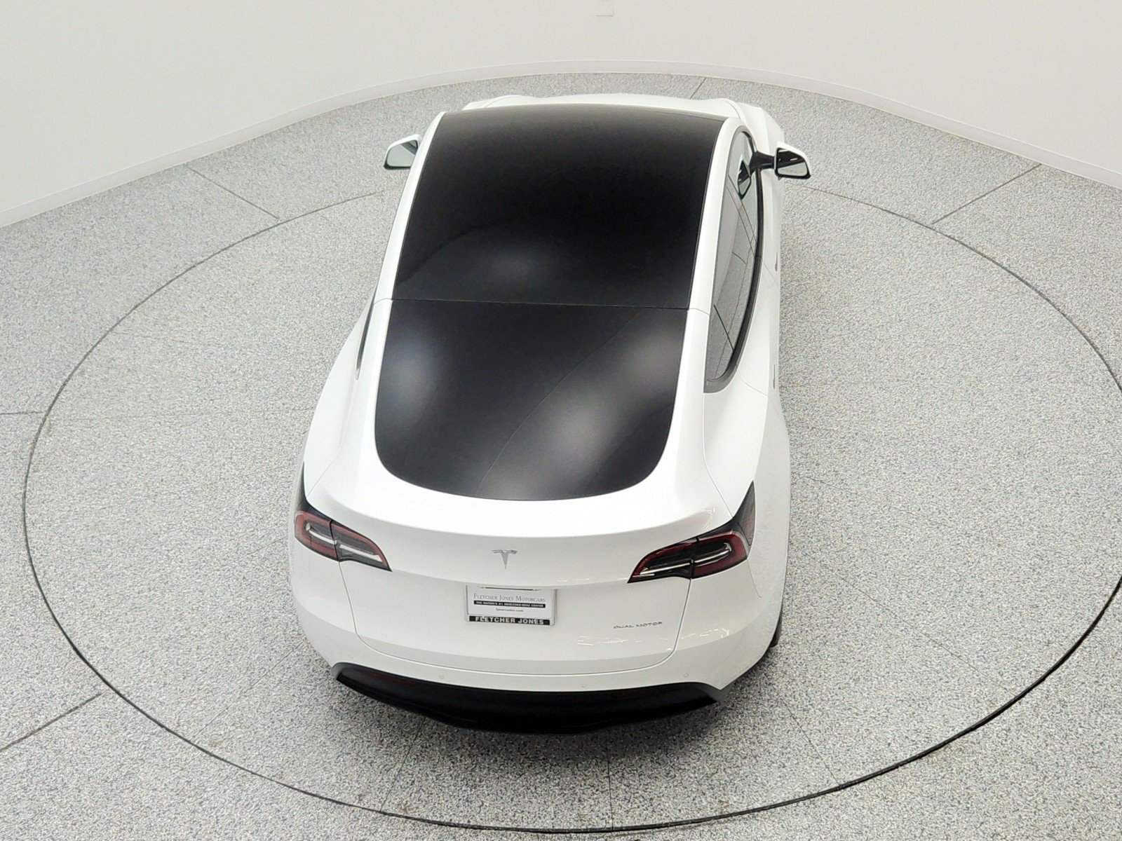 Used 2022 Pearl White Multi-Coat Tesla Long Range AWD image 26