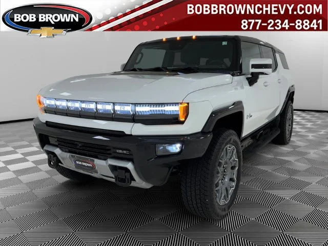 Certified Used 2024 Interstellar White GMC 3X image 1