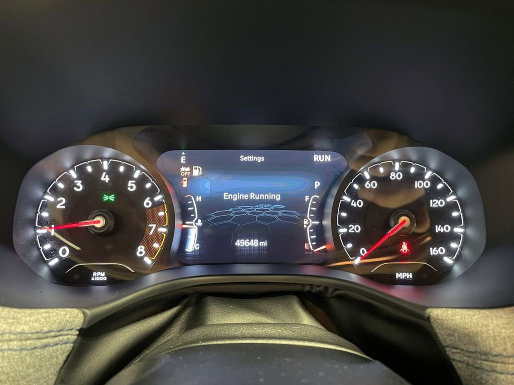 Used 2024 Black Jeep Latitude image 29