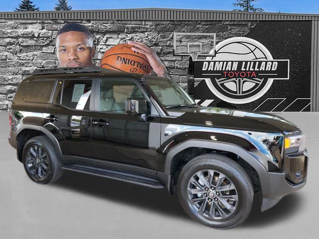 Used 2025 Black Toyota Base image 1