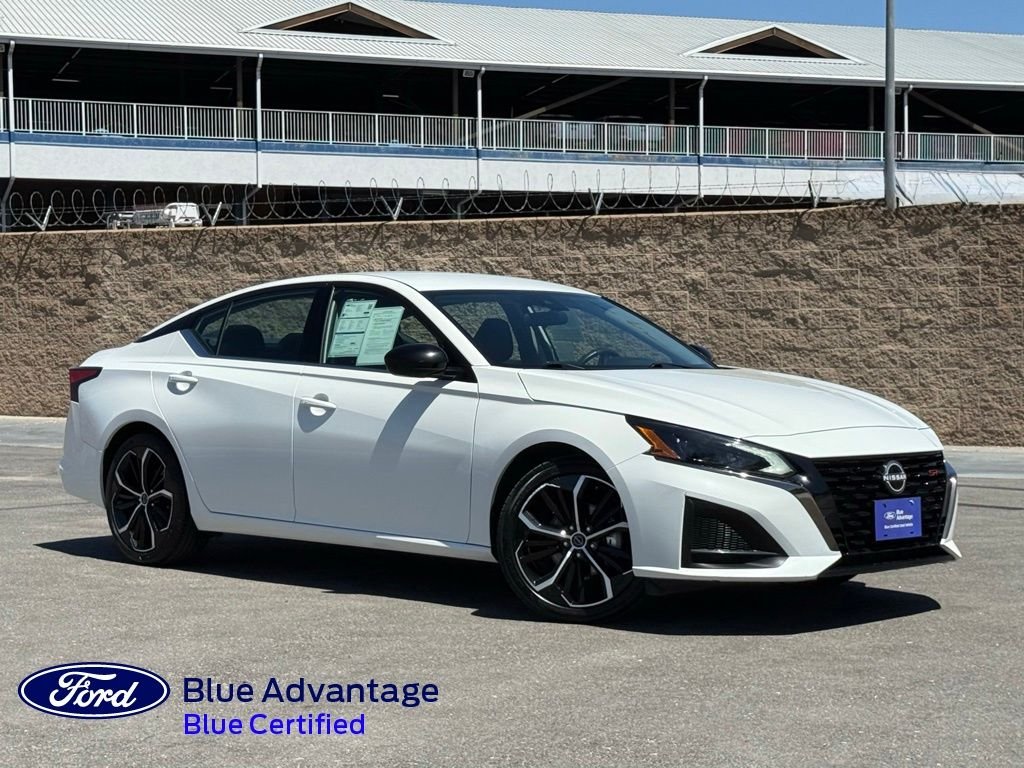 2024 Nissan Altima 2.5 SR's photo