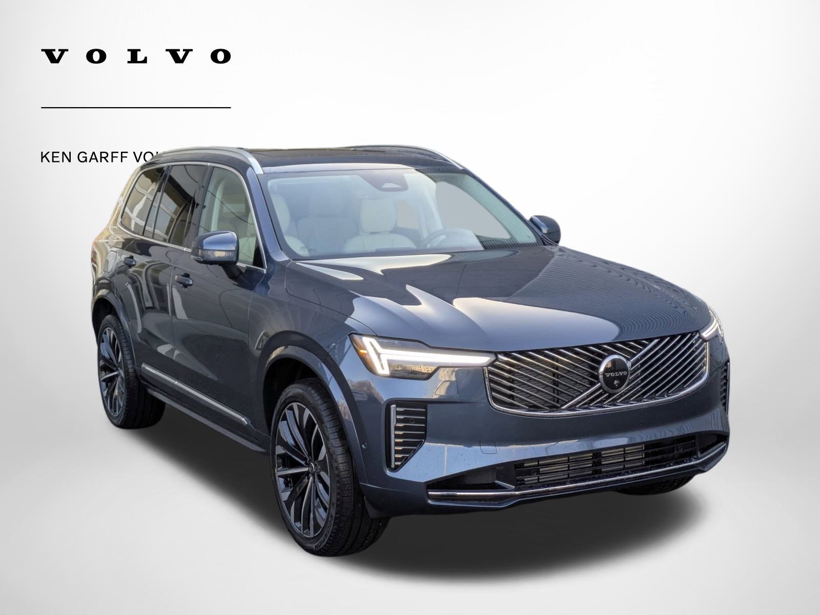 2026 Volvo XC90 T8 Recharge Ultra Bright 4WD's photo