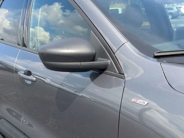 Used 2025 Gray Ford ST-Line image 10