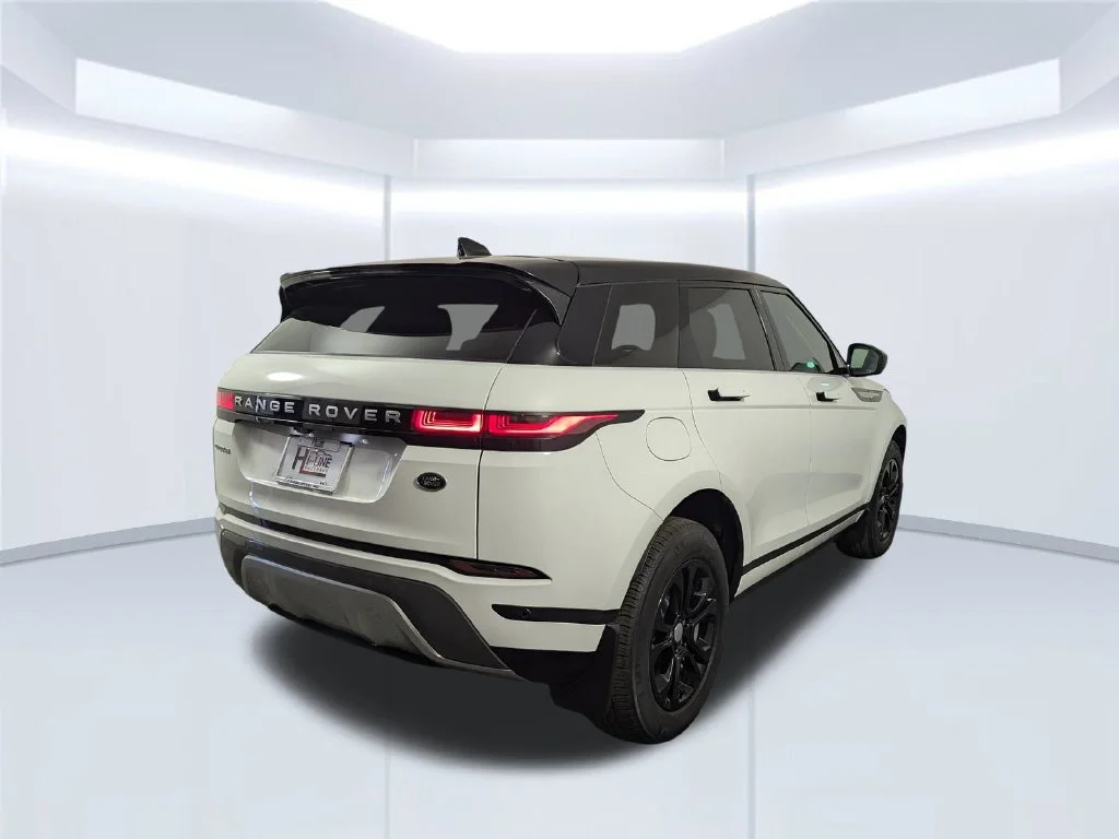 Used 2023 White Land Rover S image 25