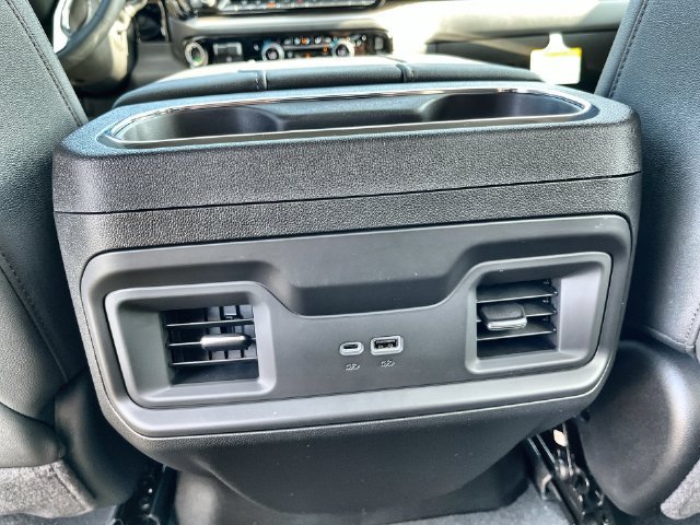 2026 Chevrolet Silverado 3500 HD photo 24 of 35