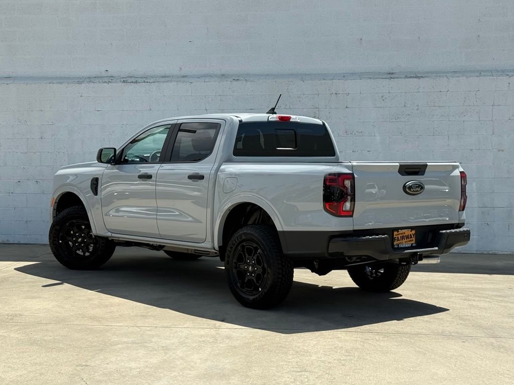 New 2026 Avalanche Ford XLT image 3