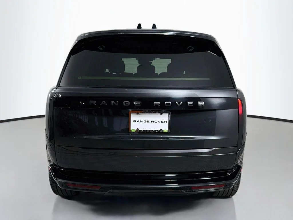 Certified Used 2024 Gray Land Rover SE image 6