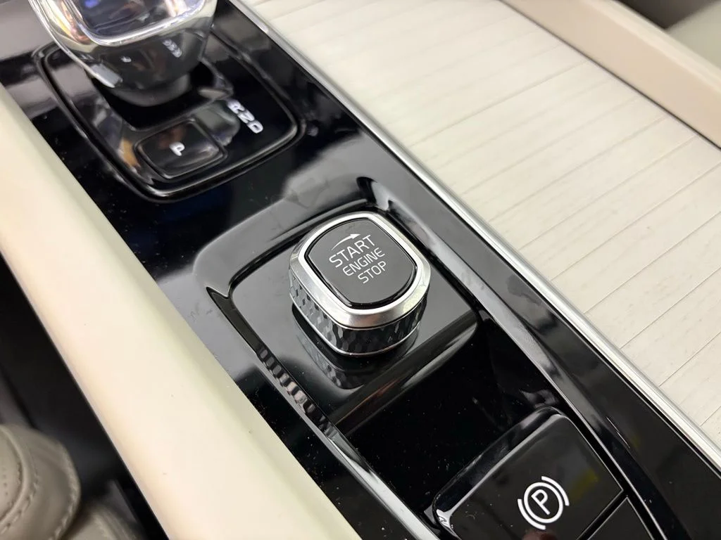 New 2026 Denim Blue Metallic Volvo Ultra image 30