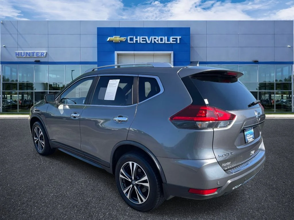 Used 2019 Gun Metallic Nissan SV image 4