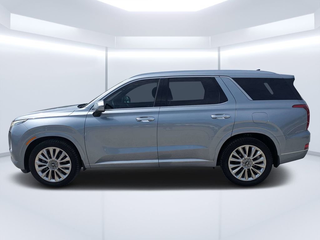 Used 2020 Silver Hyundai Limited image 6